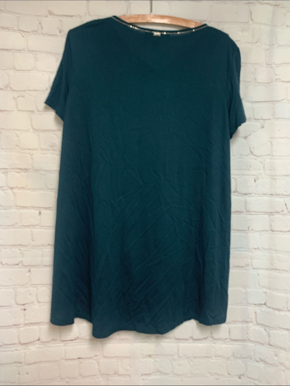 St. John Teal V-Neck Short Sleeve Jeweled Silk Tunic Top Size S - Picture 5 of 5